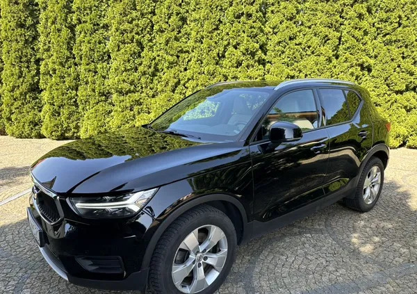 volvo xc 40 wielkopolskie Volvo XC 40 cena 129899 przebieg: 87000, rok produkcji 2018 z Poznań